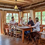 Obiralmhuette Meierhof