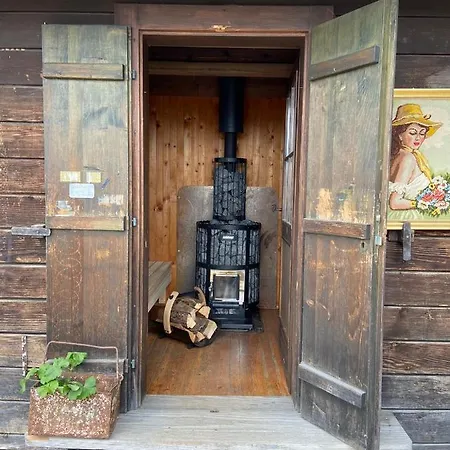 Obiralmhuette Meierhof Bad Eisenkappel
