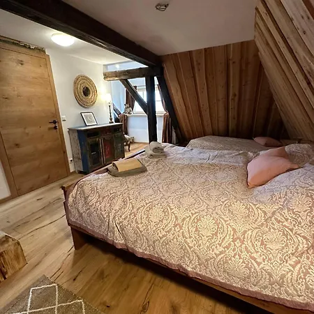 Obiralmhütte Meierhof * Bad Eisenkappel